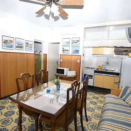 Apartamento 2m Dolac